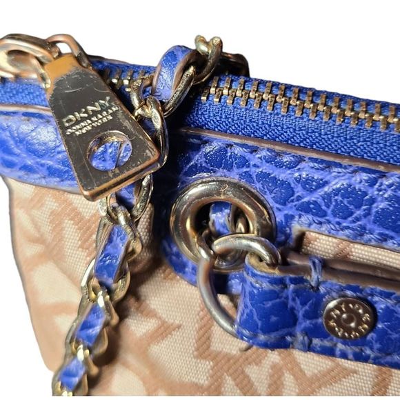 Dkny Bags Vintage Dkny Heritage Signature Chain Crossbodyshoulder